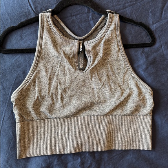 Victoria’s Secret PINK Seamless Sports Bra crop top 2 pack - Picture 4 of 6